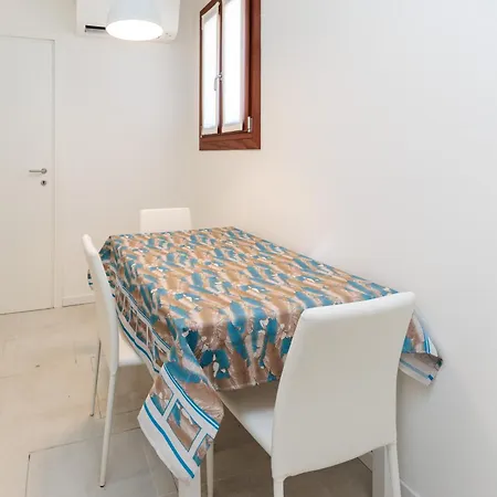 Apartment Accogliente Monolocale Veneziano1 Aria Condizionata, Vicino A Campus E Stazione Venice